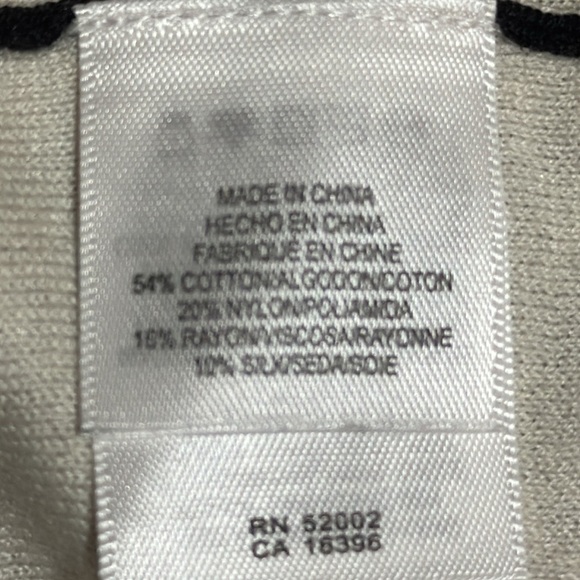 NWT Liz Claiborne 3/4 Sleeved Cardigan Sweater Size US 1X - Picture 13 of 13